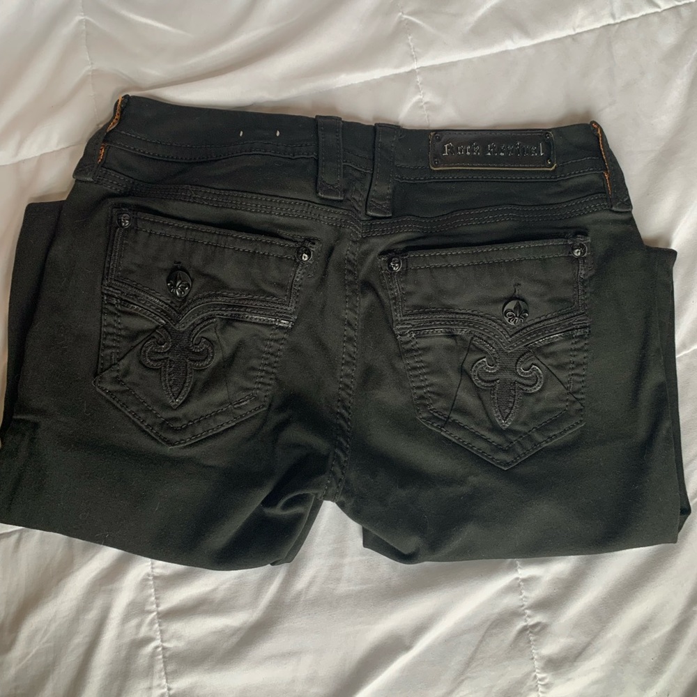 Women’s Black Rock Revival Skinny Jeans